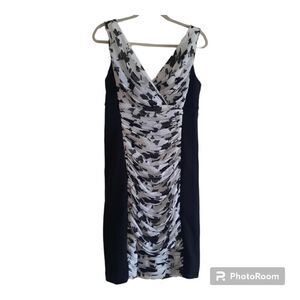 WHITE HOUSE BLACK MARKET Dress  Floral Ruched Slimming Sleeveless